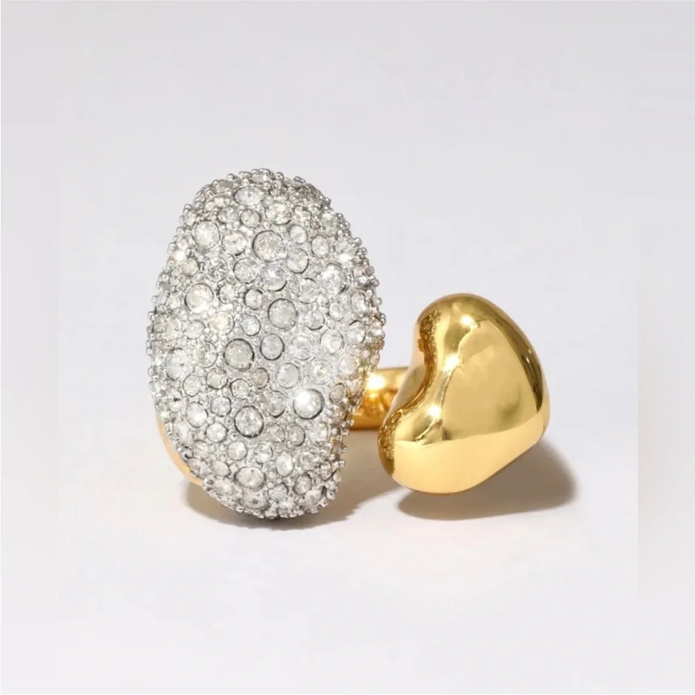 ALEXIS BITTAR • Solanales  Crystal Pebble Heart Ring